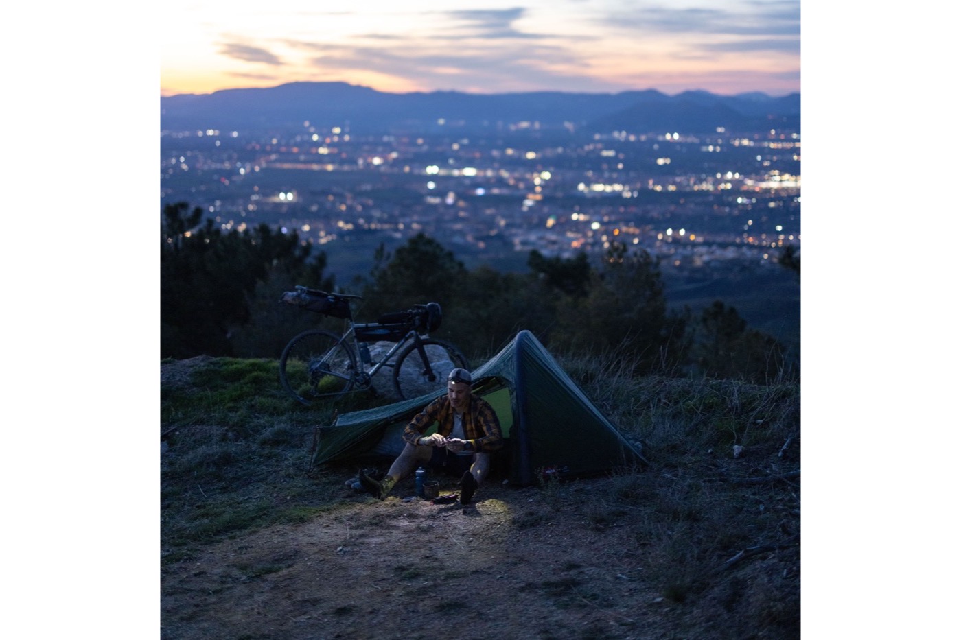 Alpkit Aeronaut 2 product photograph, view 3