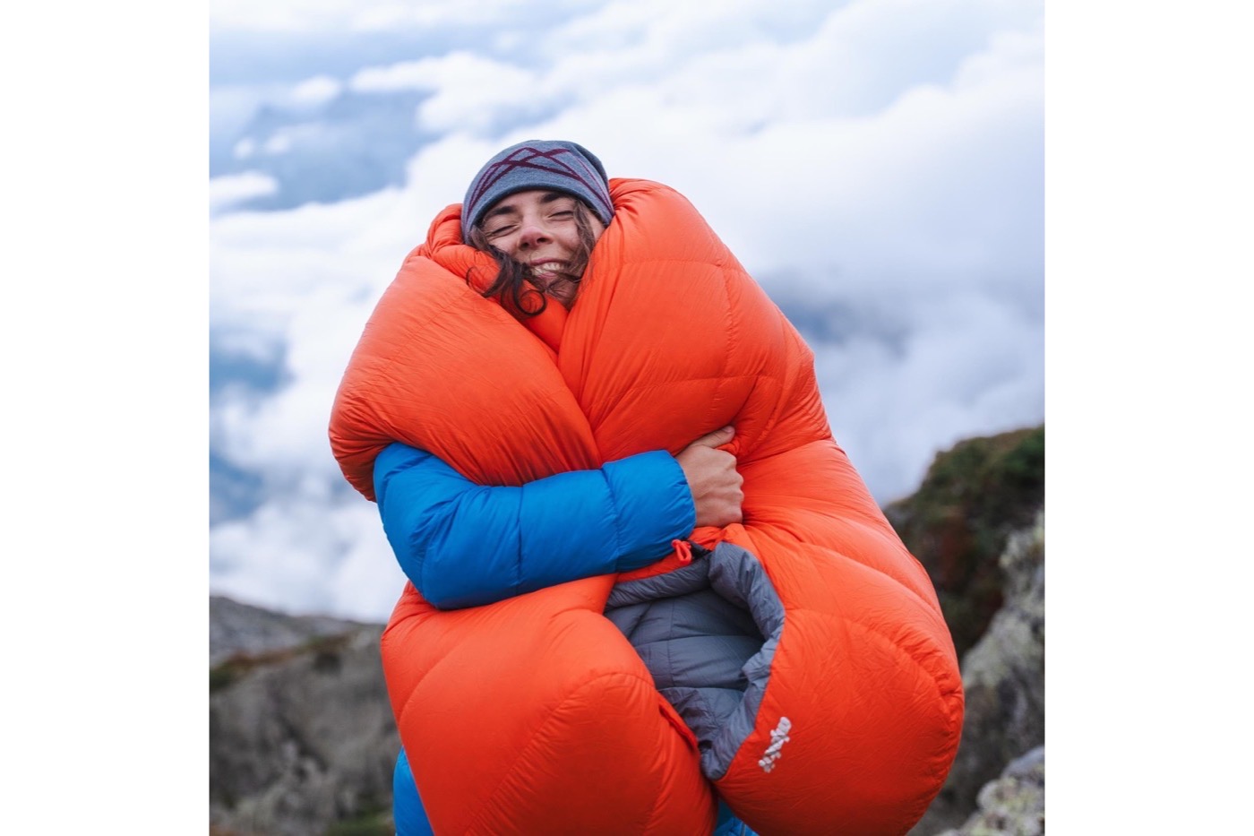 Alpkit AlpineDream 1000 product photograph, view 3