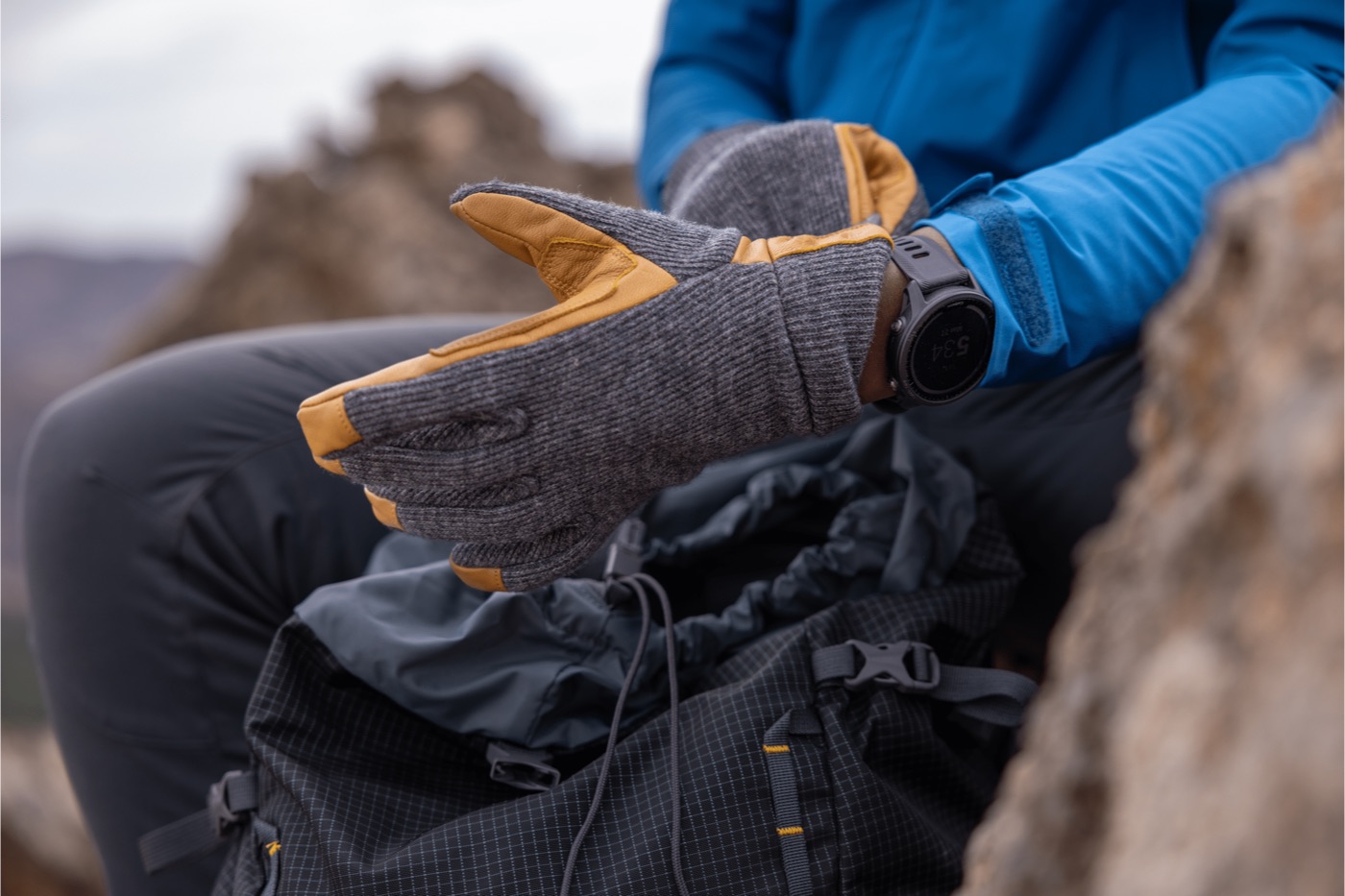 Alpkit Mica Glove product photograph, view 2